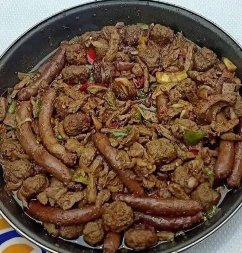 Meat lover (oriental sujuk,w meat balls, & liver) 1kg